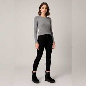 2261- Calvin Klein Jeans Black Platform Suede Ankle Boots Size 7.5